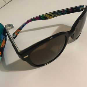 Vera Bradley sunglasses
